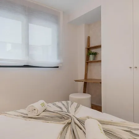 Vivi Homes - Eros Luxury, Pool, Sauna, Gym & Terrace Estepona