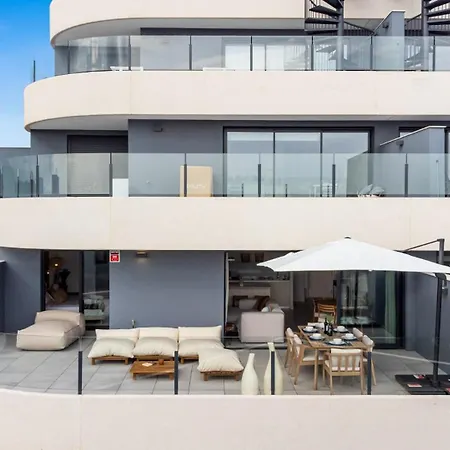 Vivi Homes - Eros Luxury, Pool, Sauna, Gym & Terrace Естепона